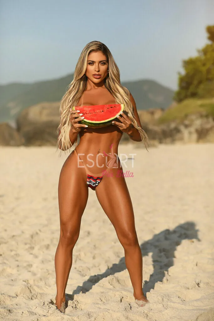 Immagine dalla galleria di Luna Ferrari Top - Escort Bari - 3290717531