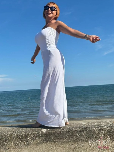 Foto di Roberta - Escort Treviso - Donna cerca uomo a Treviso