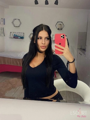 Immagine dalla galleria di Giulia - Escort Udine - 3293892460