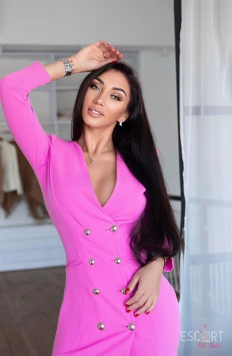 Foto di Alsu - Escort Ferrara - Donna cerca uomo a Ferrara