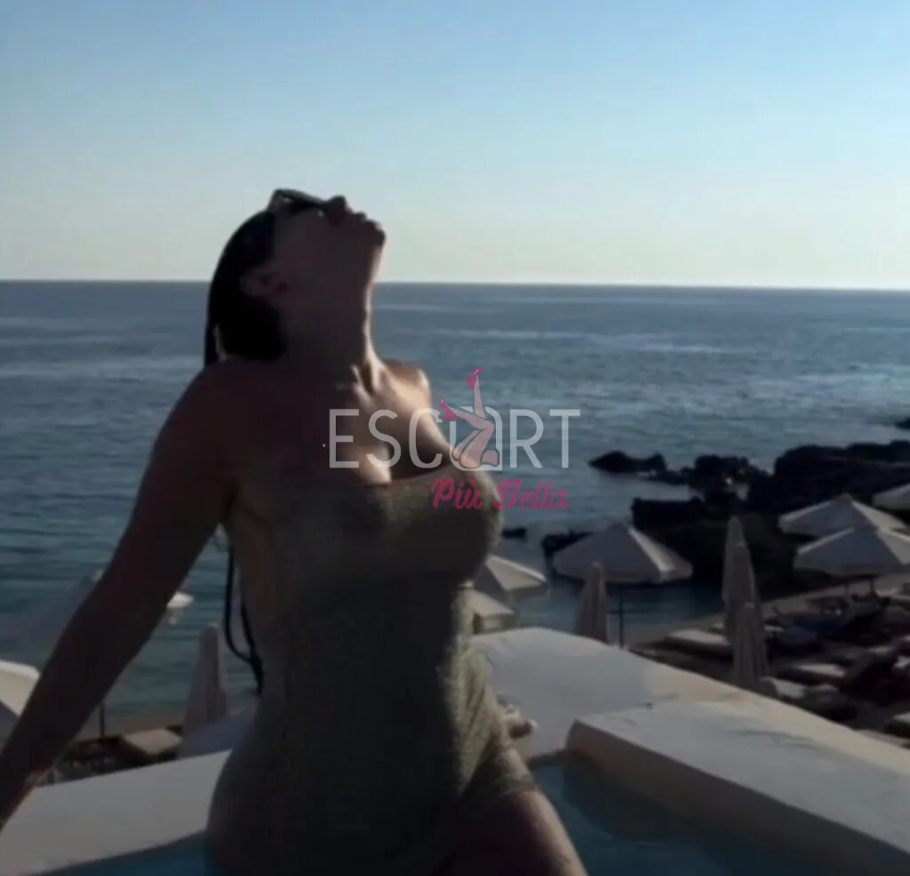 Immagine dalla galleria di Clessidra - Escort Treviso - 3533247786
