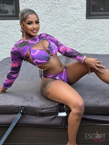 Immagine dalla galleria di Zoe - Escort Salerno - 3510916006