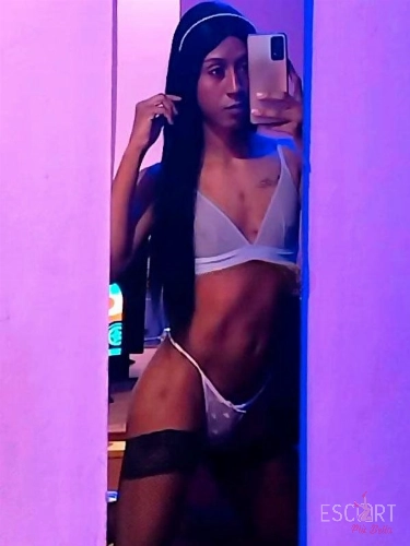 Foto di Isabela Colombiana - Escort Bari - Trans cerca uomo a Bari