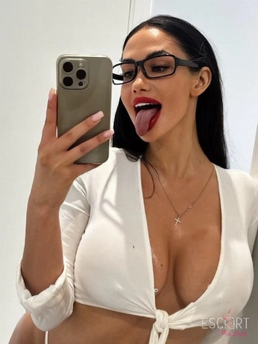 Immagine dalla galleria di Celine - Escort Brescia - 3885797265
