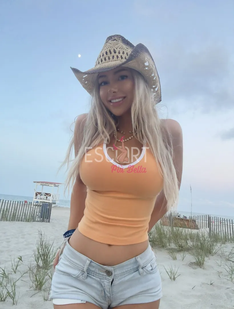 Immagine dalla galleria di Ashley - Escort Cuneo - 3761767590